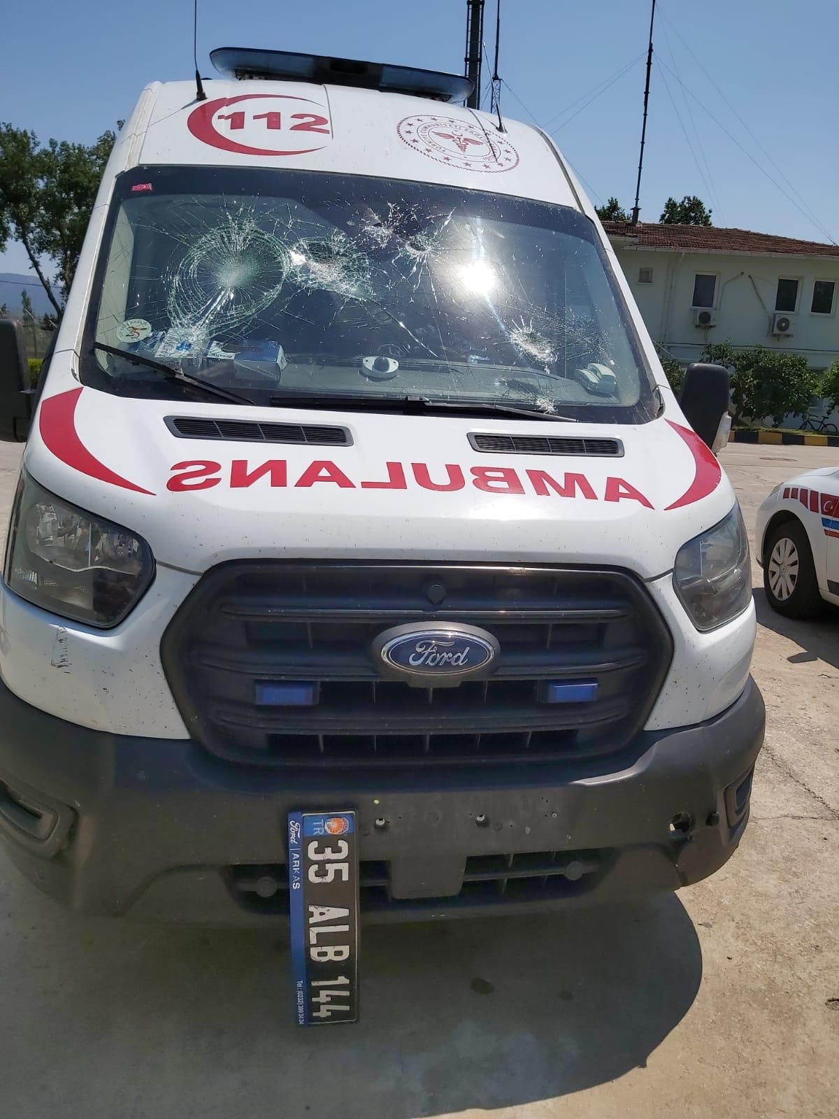 Ambulans Ekibine Linç Girişimi